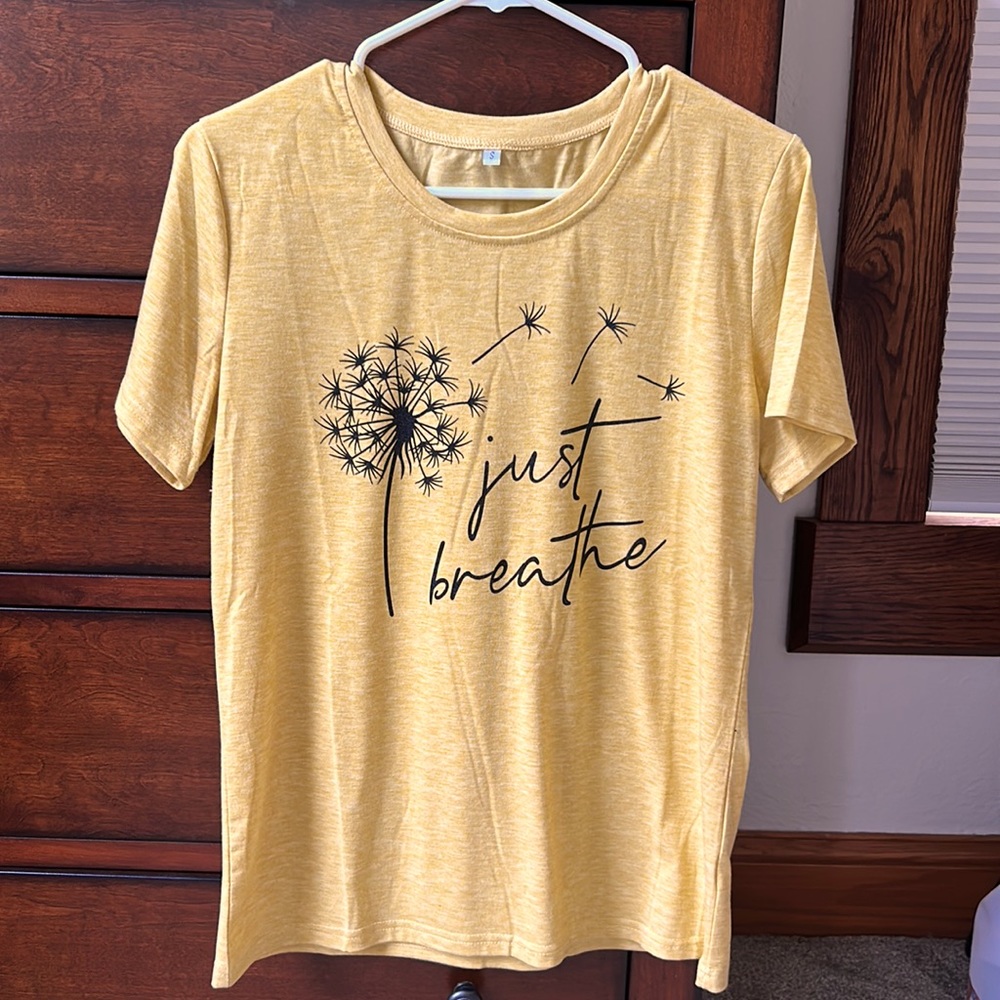 Graphic tee